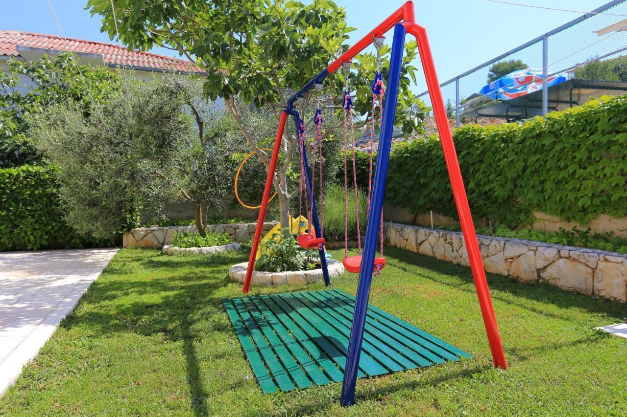 Family Friendly Seaside Apartments Razanj, Rogoznica - 10373 Exterior photo
