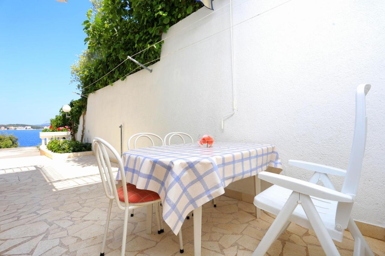 Family Friendly Seaside Apartments Razanj, Rogoznica - 10373 Exterior photo