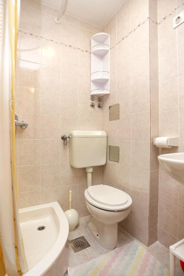 Family Friendly Seaside Apartments Razanj, Rogoznica - 10373 Exterior photo