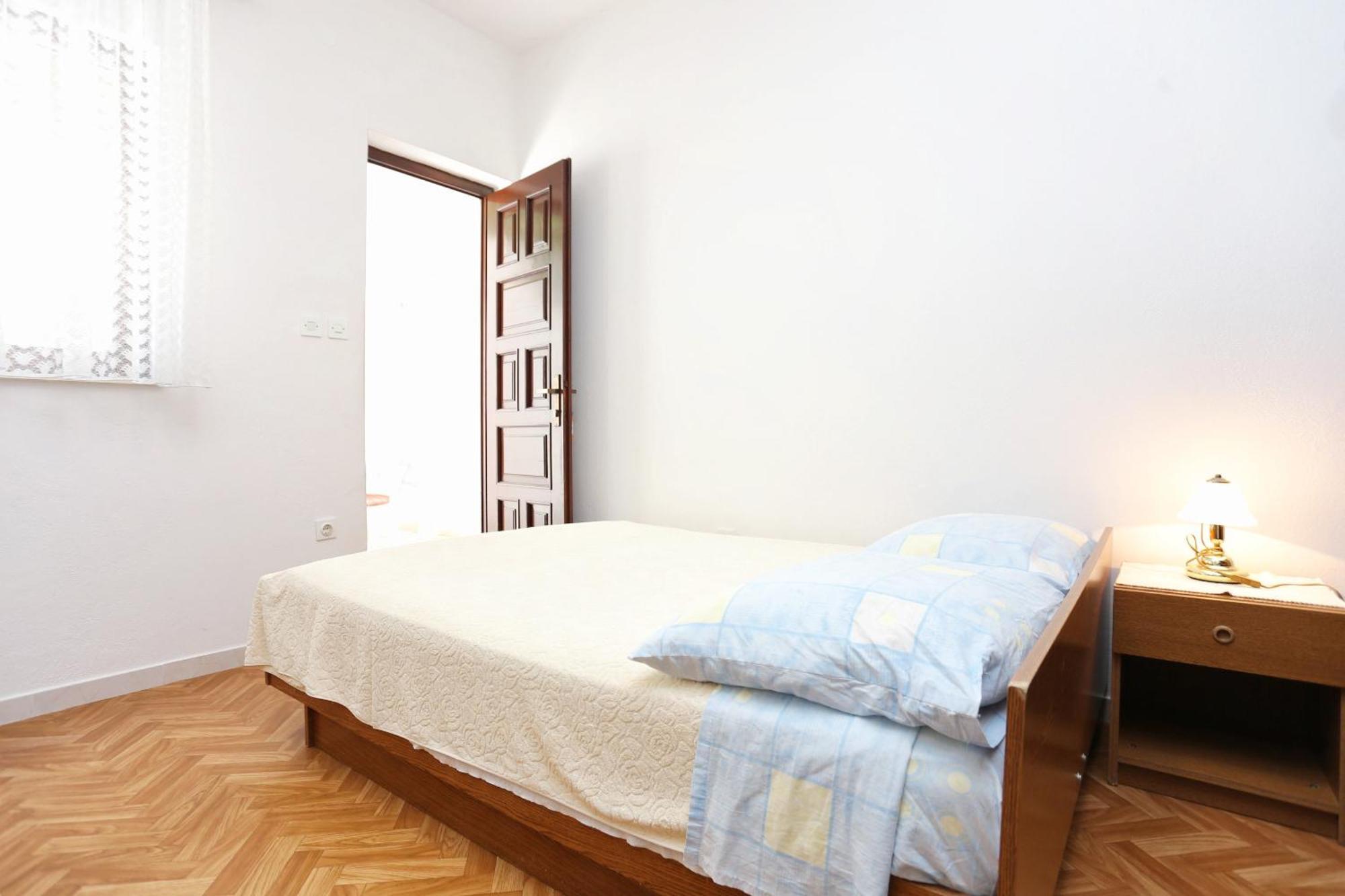 Family Friendly Seaside Apartments Razanj, Rogoznica - 10373 Room photo
